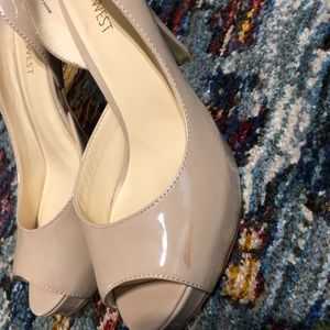 Steve Madden Shoes - Steve Madden nude peep toe heels Steve Madden Shoes - Steve Madden nude peep toe heels